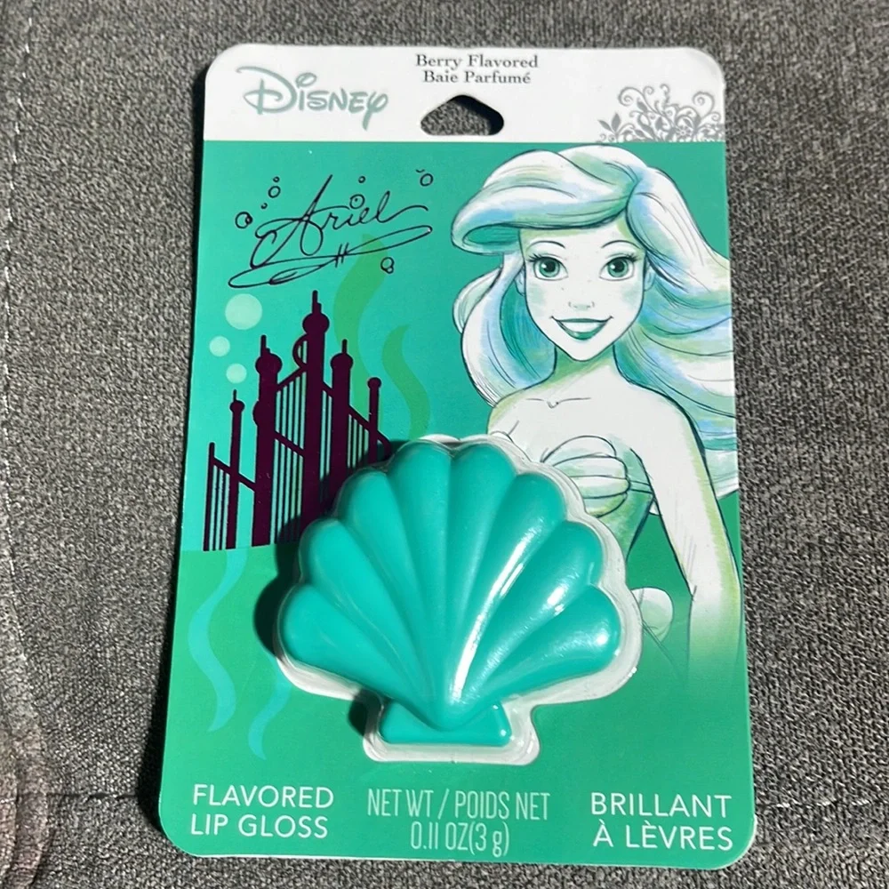 π₯°π₯°Disney Lip Balm and Glosses Setπ₯°π₯° - Picture 2 of 6